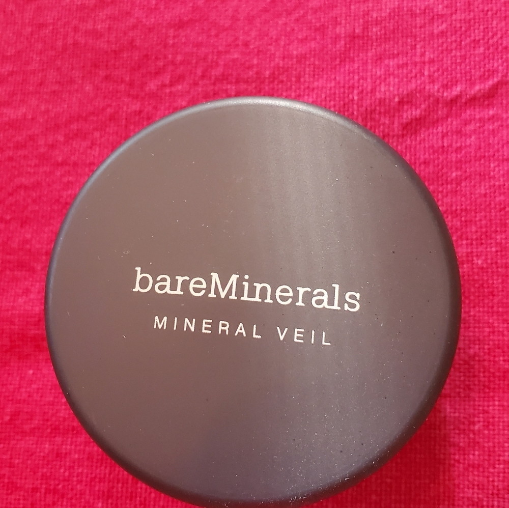 BARE Minerals